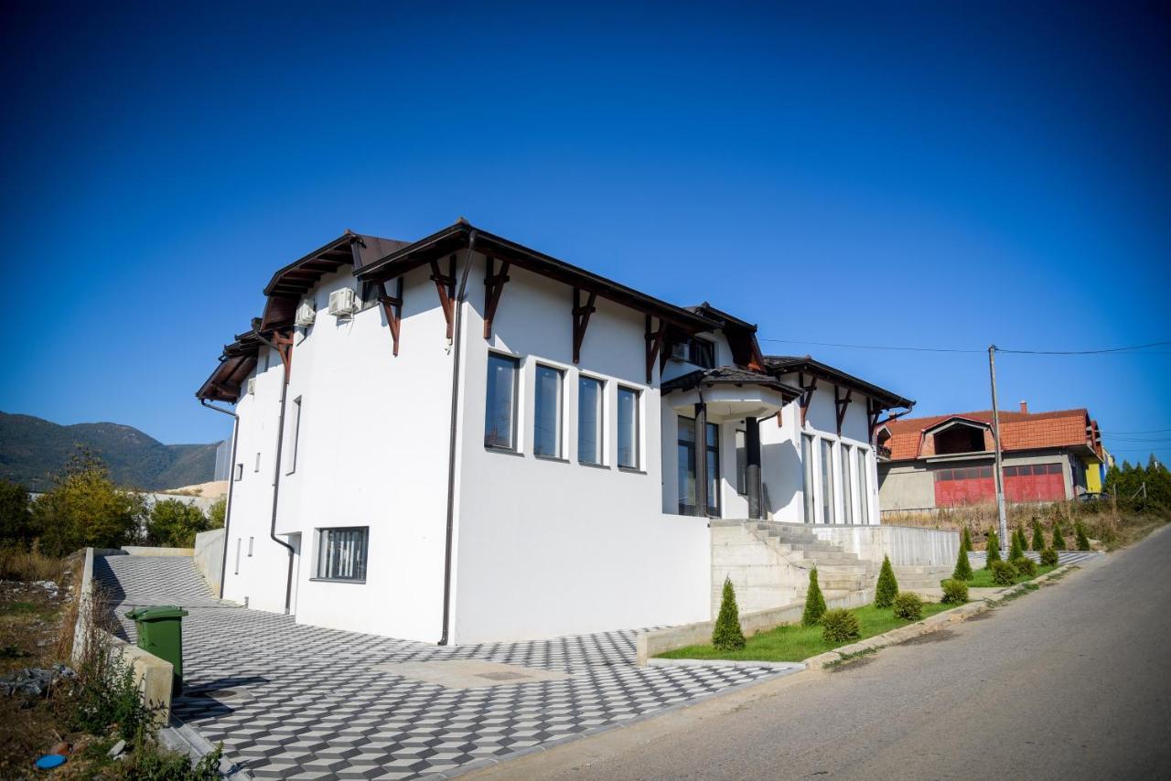 Prenociste Adria Apart otel Vranje Dış mekan fotoğraf